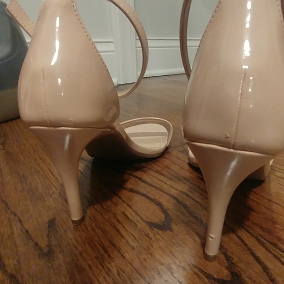 Nude Strappy Dress Sandals SZ9 - Picture 2 of 6
